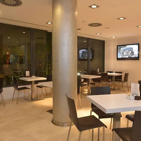 Azz Valencia Tactica Hotel Paterna