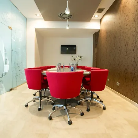 فندق Azz Valencia Tactica