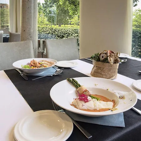 Azz Valencia Tactica بلتيرنا