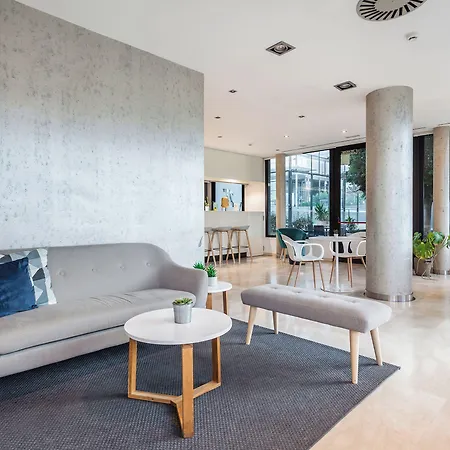 Azz Valencia Tactica بلتيرنا