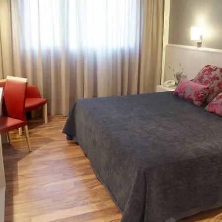 Azz Valencia Tactica 4* פאטרנה
