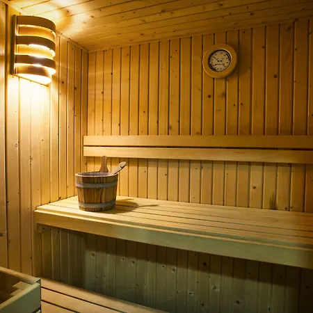 Azz Valencia Tactica Ξενοδοχείο Paterna