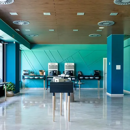 Azz Valencia Tactica Hotel Paterna