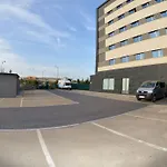 فندق Azz Valencia Tactica
