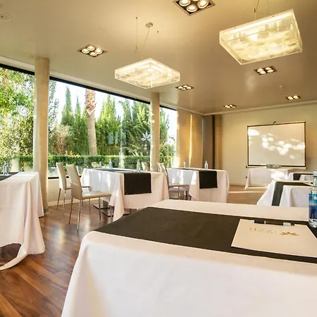 Hotel Azz Valencia Tactica Paterna