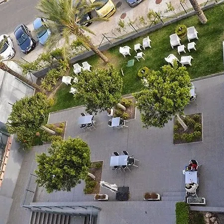 Azz Valencia Tactica