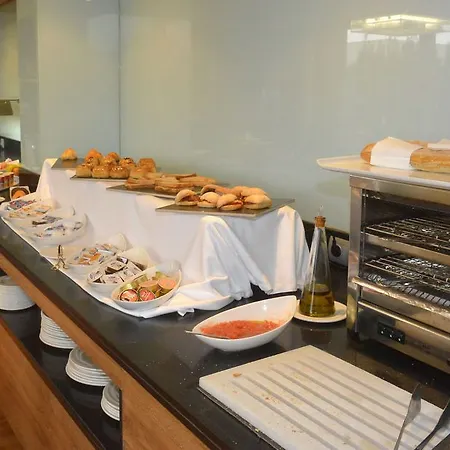 Hotel Azz Valencia Tactica Paterna