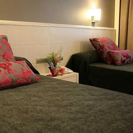 Azz Valencia Tactica Hotel 4*